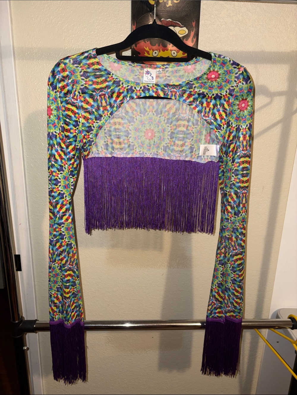 #206 New small shrug